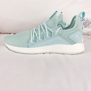 Women’s Puma Sneakers